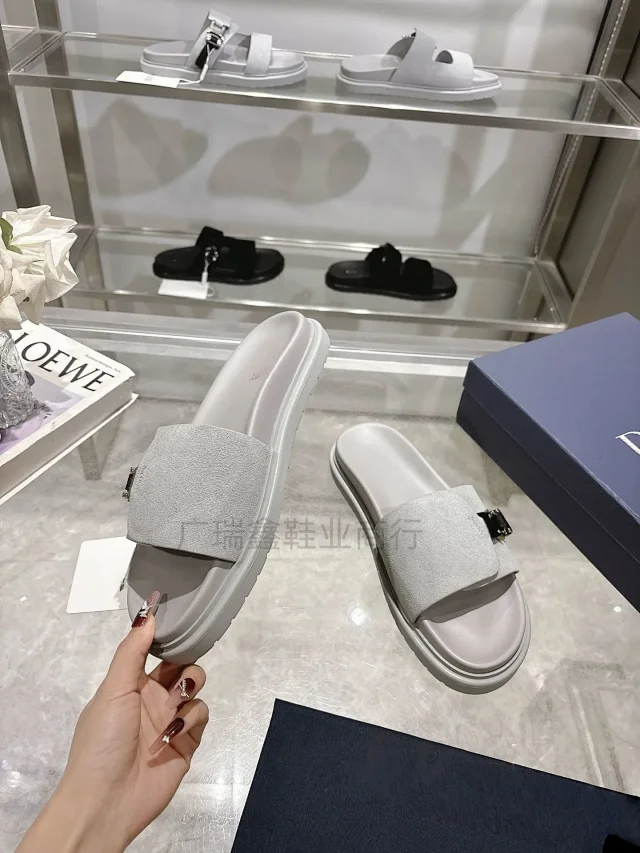 Dior Sandals Two-strap buckle slides product detail image 14