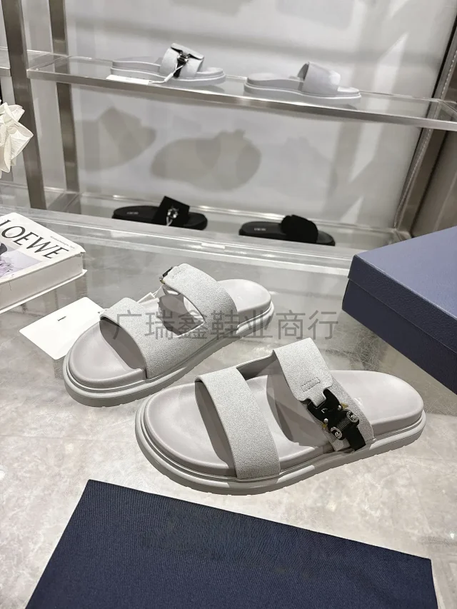 Dior Sandals Two-strap buckle slides product detail image 5