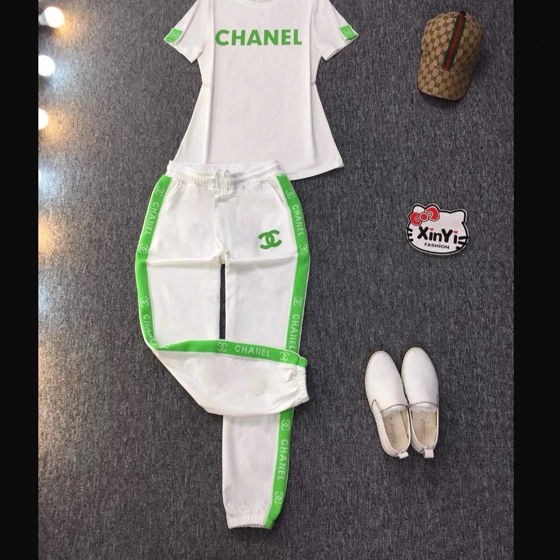 Unbranded Matching Sets Children's ringer T-shirt and shorts set with embroidered graffiti graphic — 1