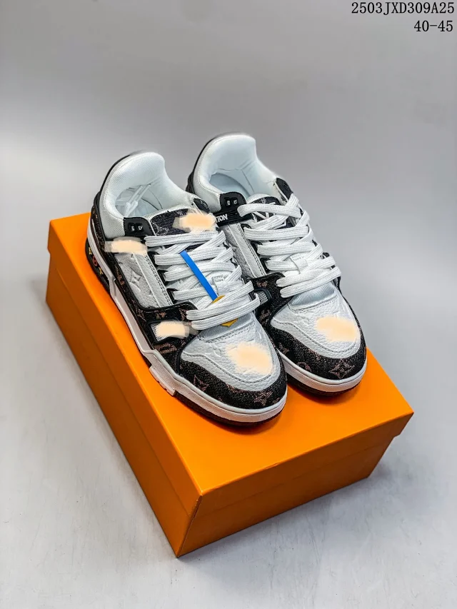 Louis Vuitton Sneakers Trainer Sneaker Low product detail image 17