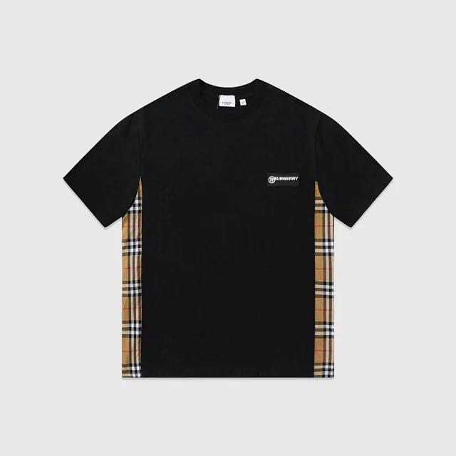 Burberry T-Shirts Logo and Equestrian Knight Graphic product detail image 11