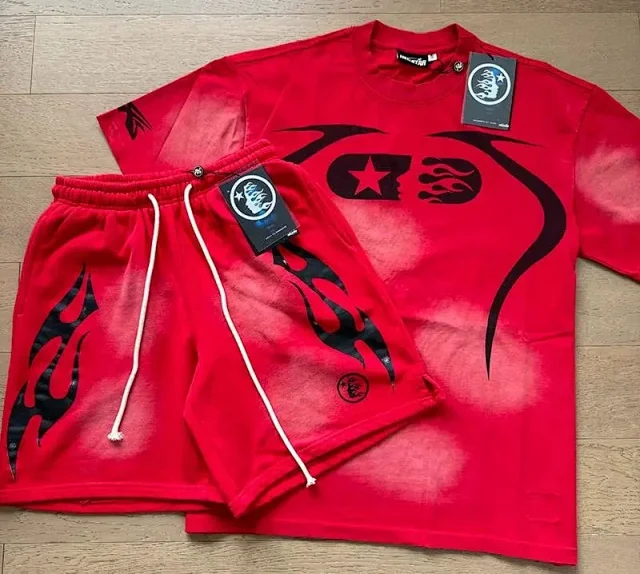 Hellstar Matching Sets Graphic T-Shirt and Drawstring Shorts Set product detail image 3