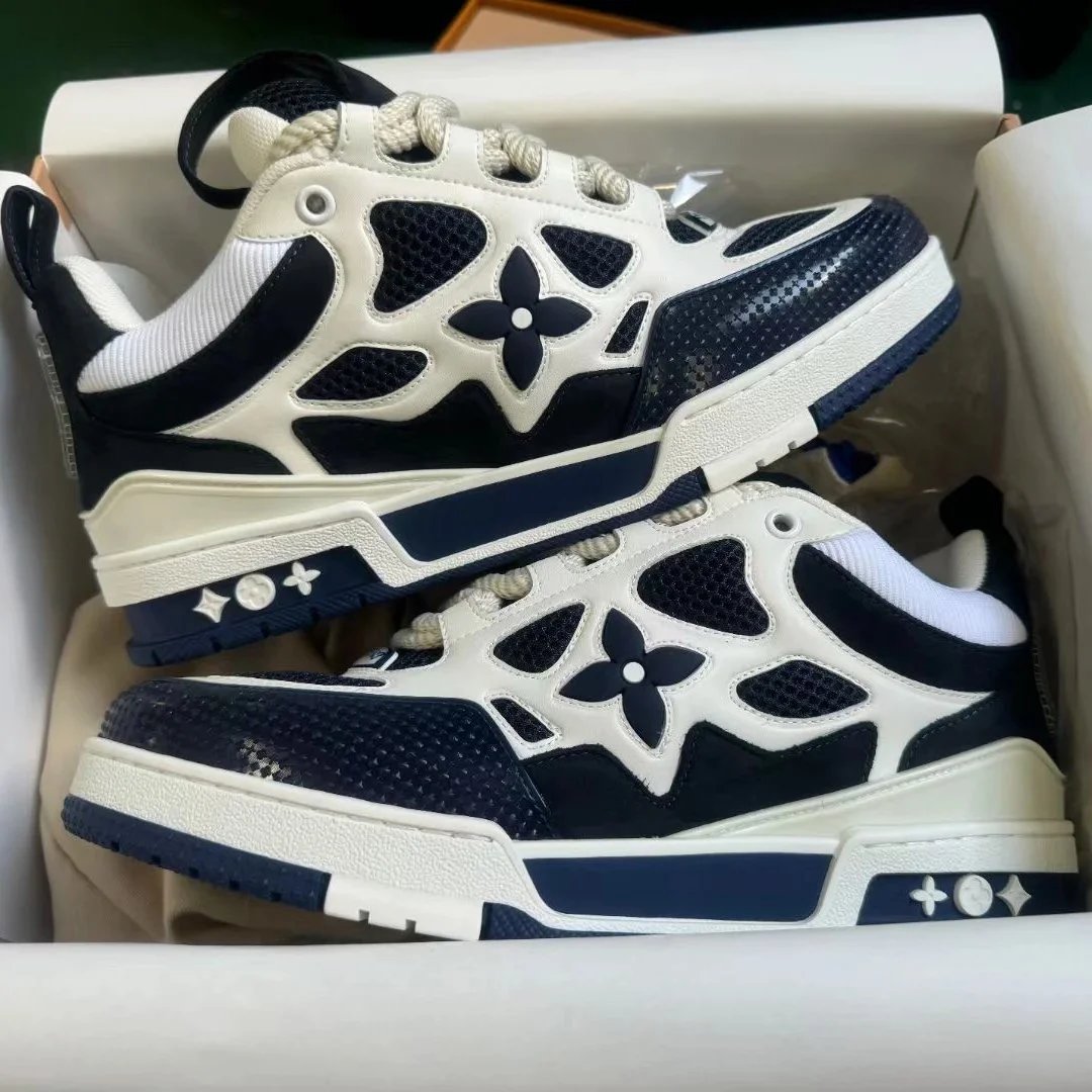 SK White Blue 9