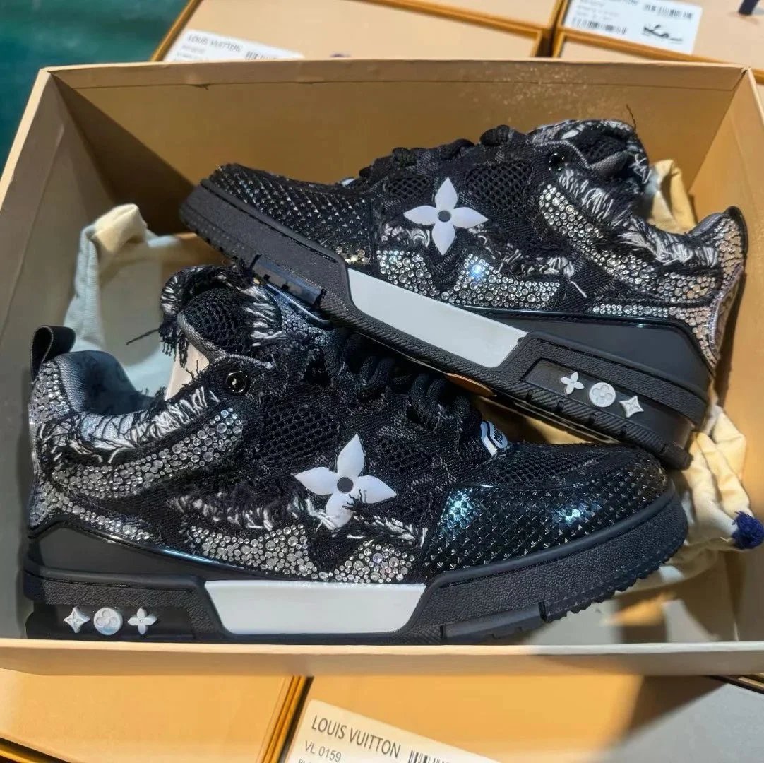 SK Black Diamond (Custom, no returns or exchanges for size 45)