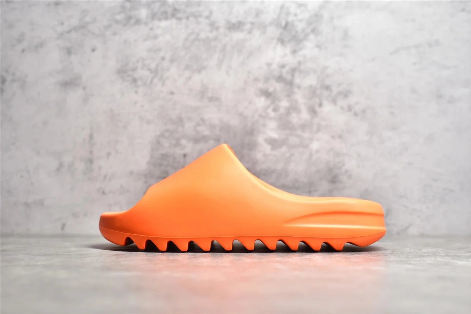 Orange GZ0953