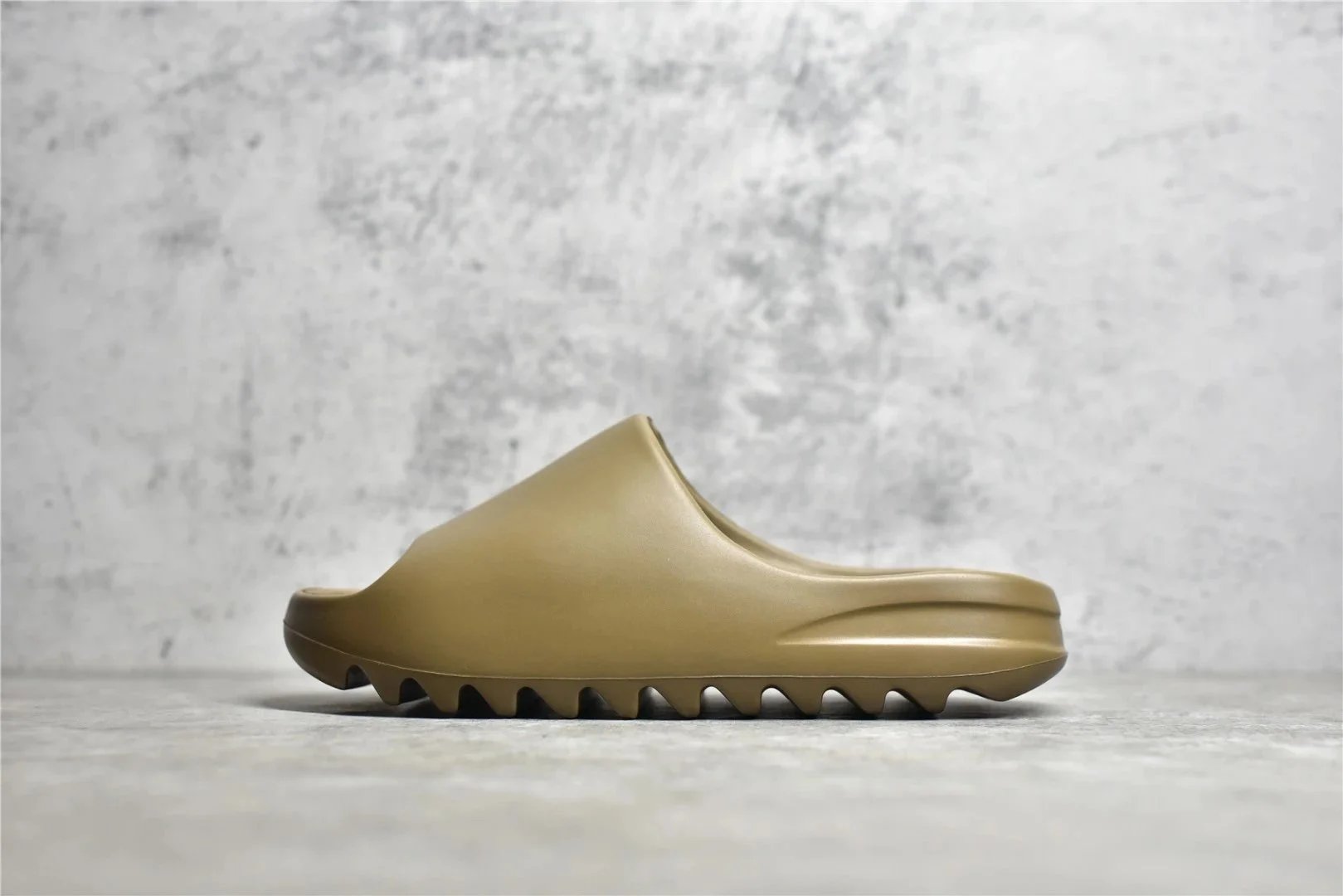 Light Brown G55495