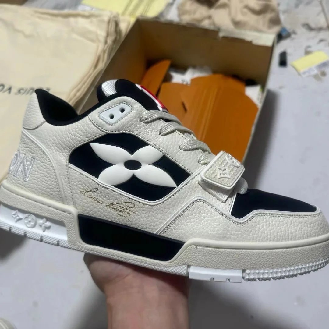 SK Beige Black