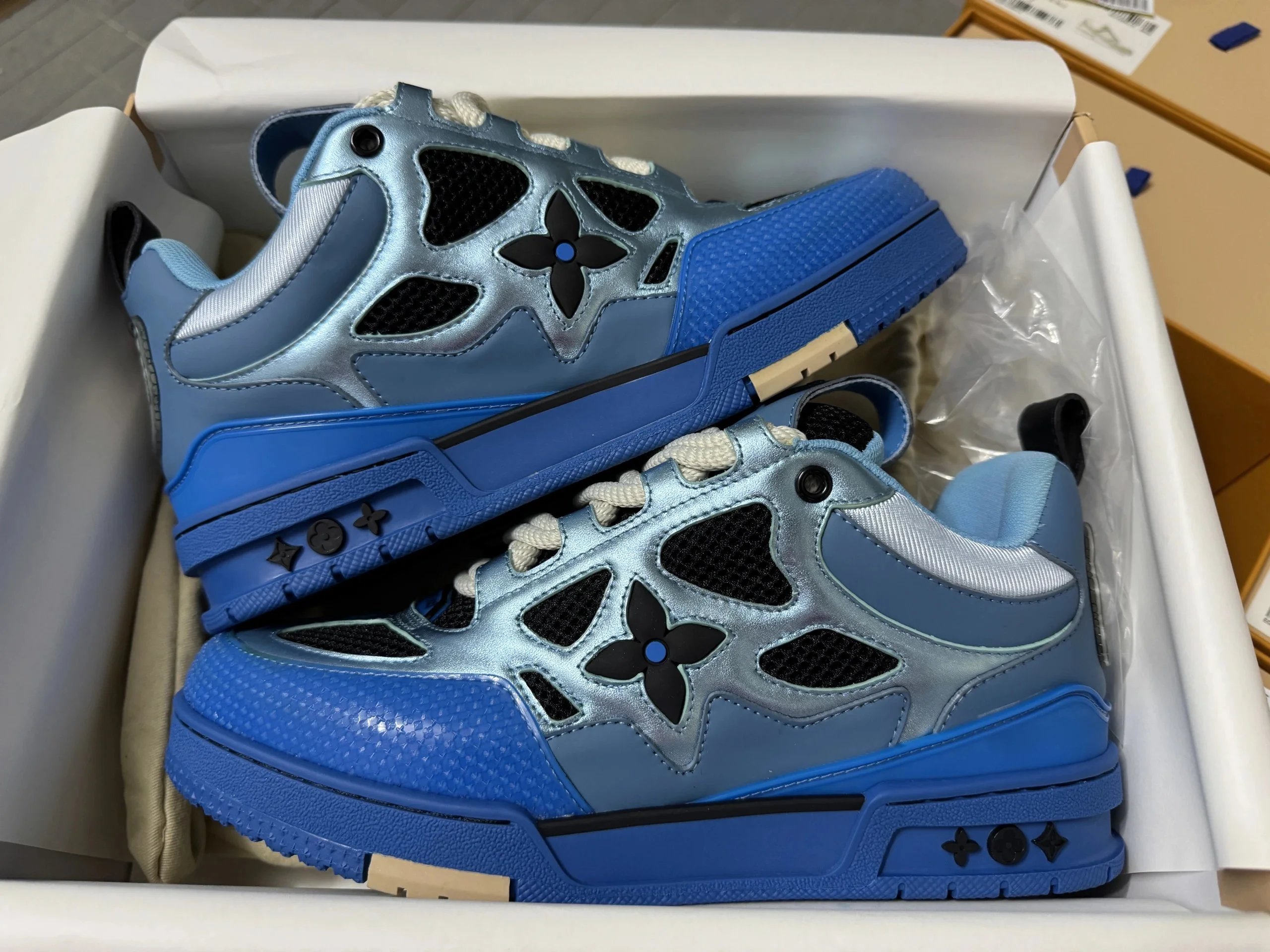 SK Light Blue 13
