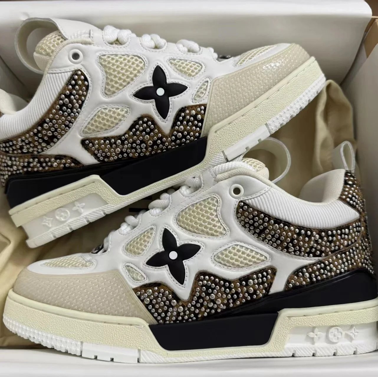 Beige Studs