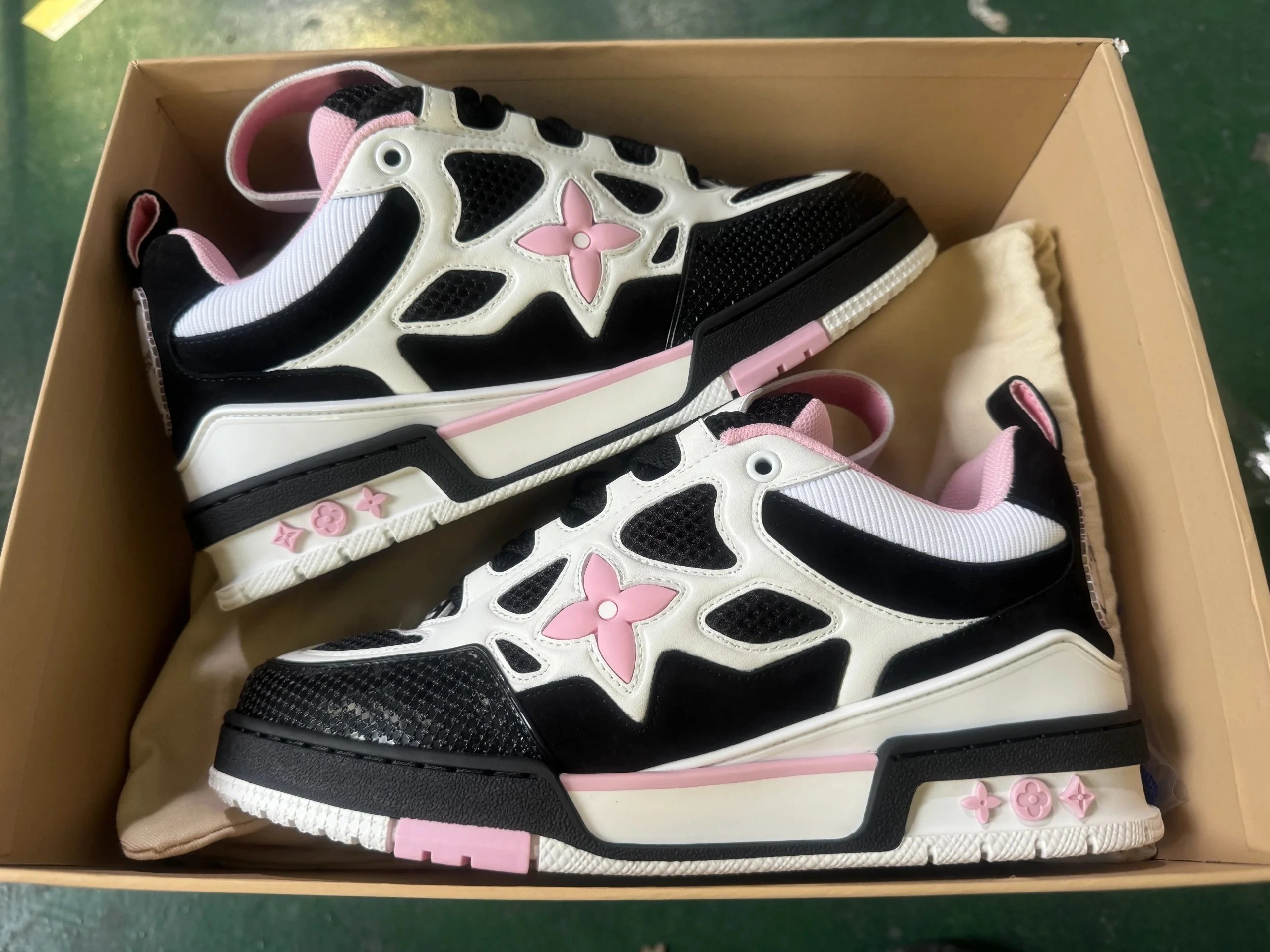 SK Black Pink