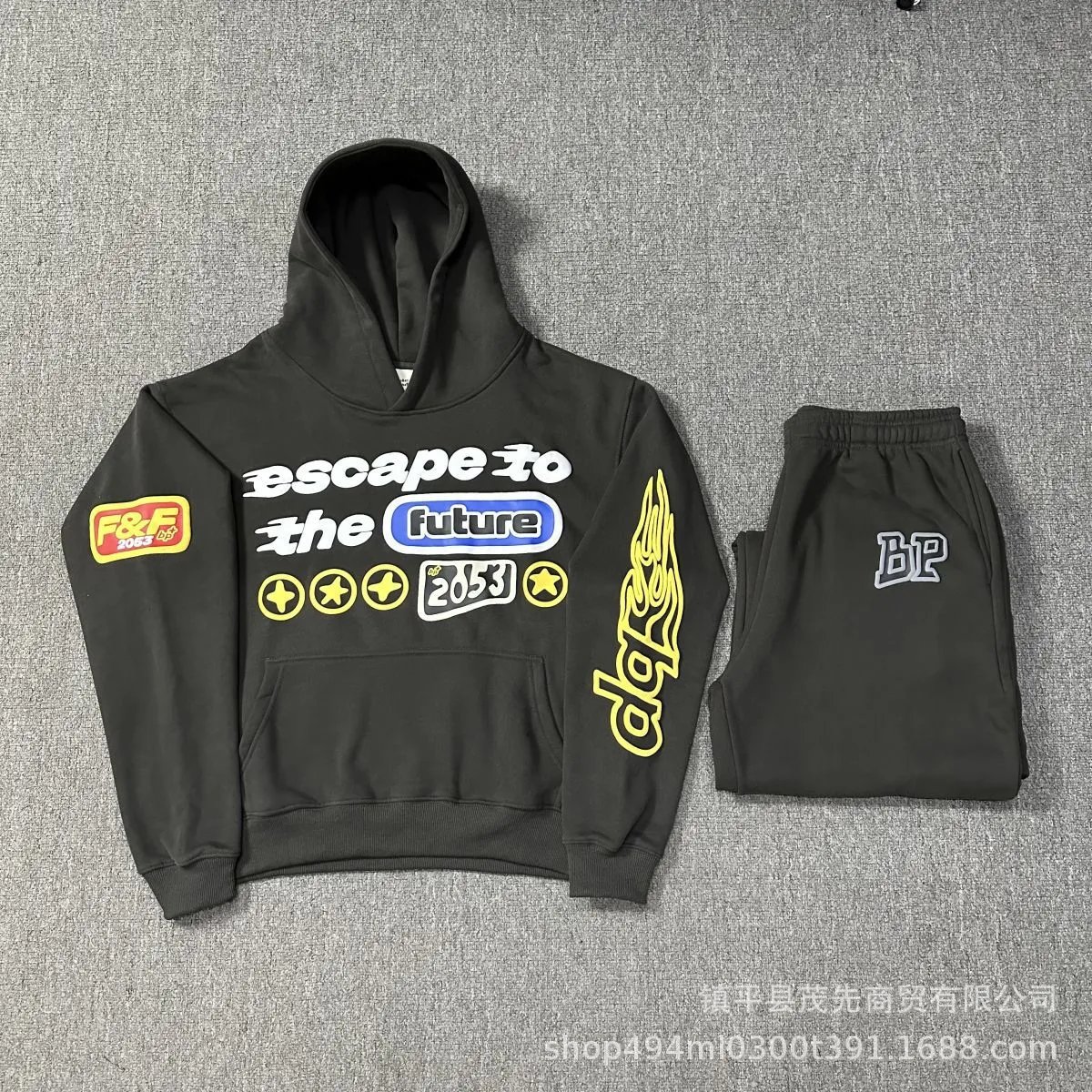 Broken Planet Space Trails Graphic Hoodie Black - 12