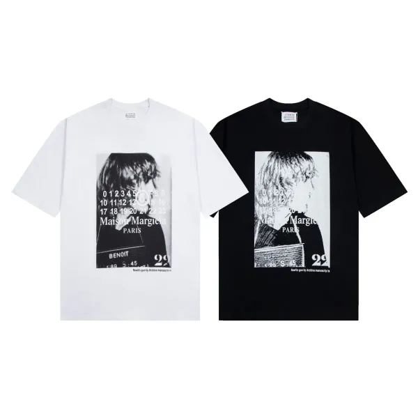 Design NEWVOGUE Graphic Print Black T-Shirt T-Shirts - 26