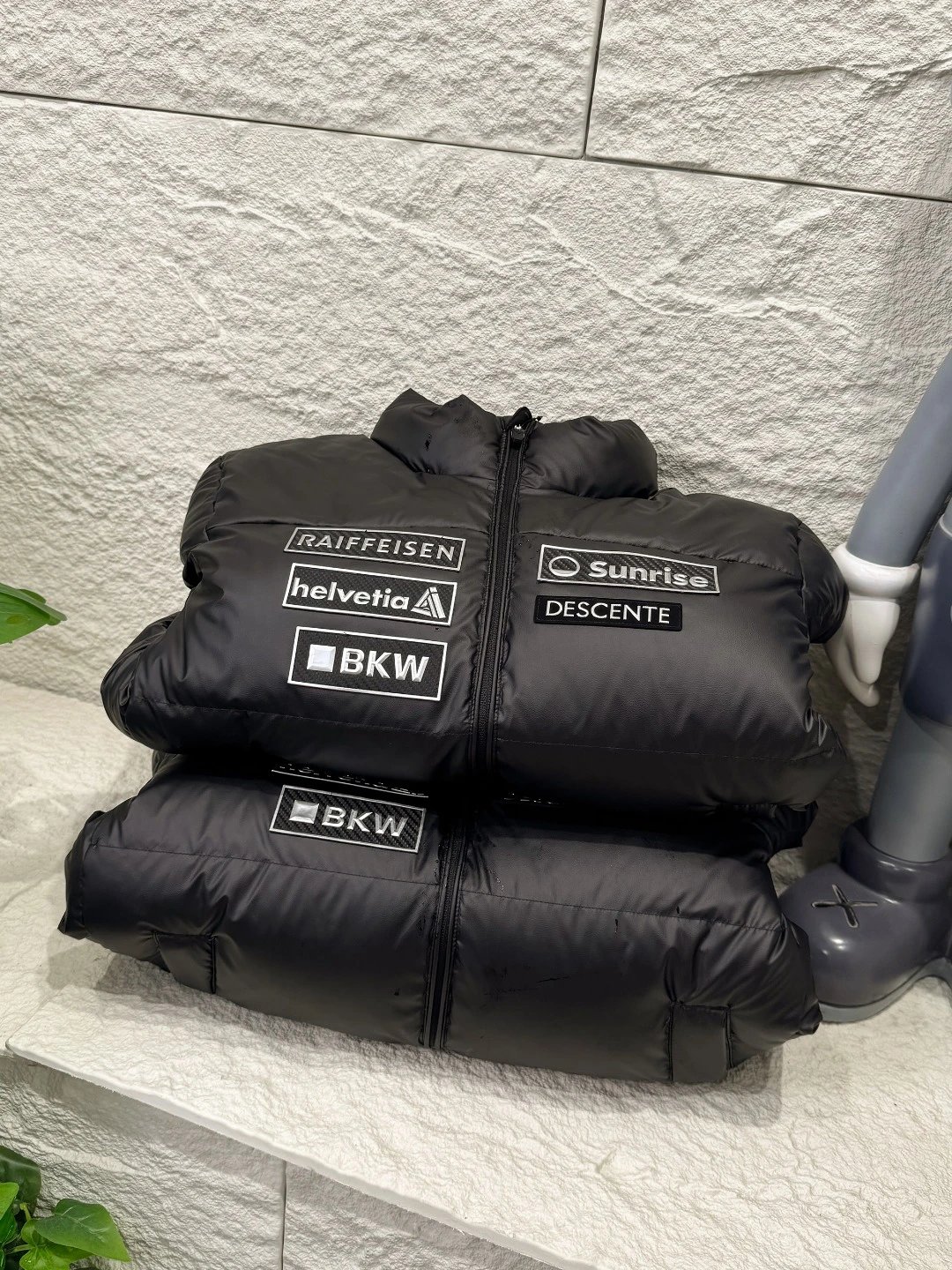 长袖如果选中商品有多个颜色请备注一个颜色否则随机发 12