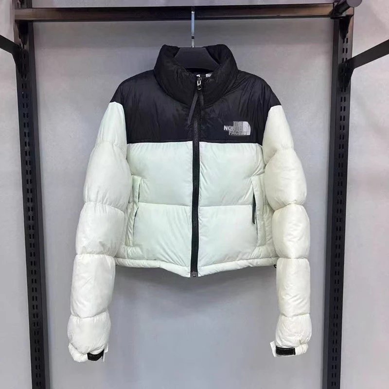 THE NORTH FACE Down jacket