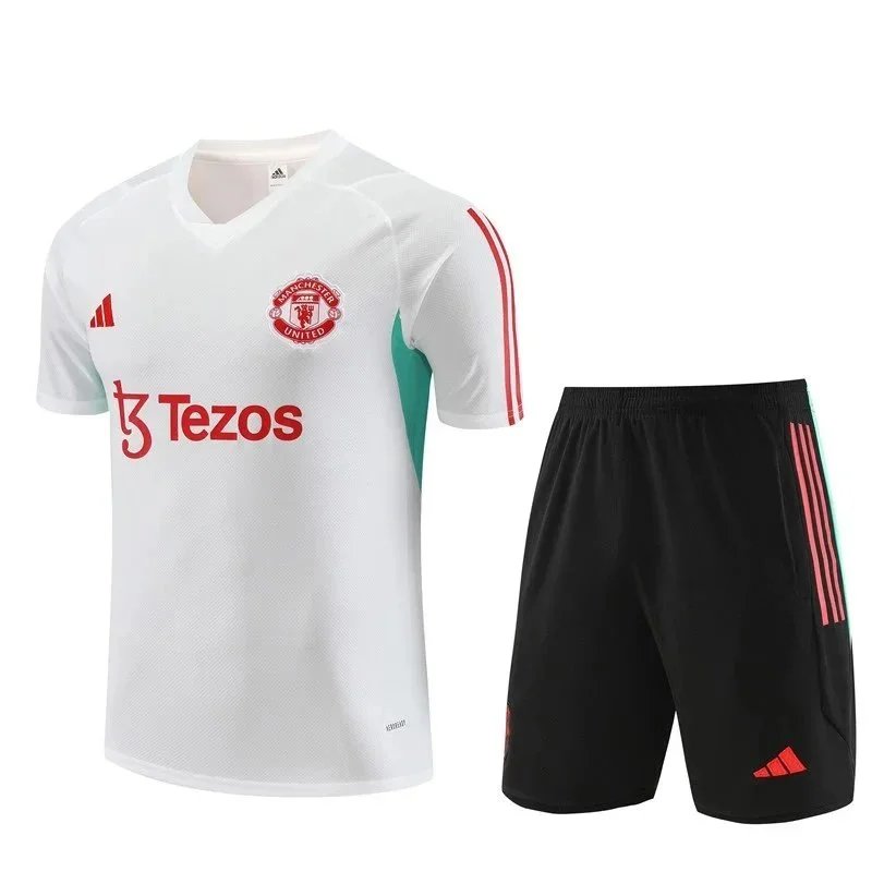 Adidas Football Jerseys Juventus Short-Sleeve Jersey and Shorts Set image 10