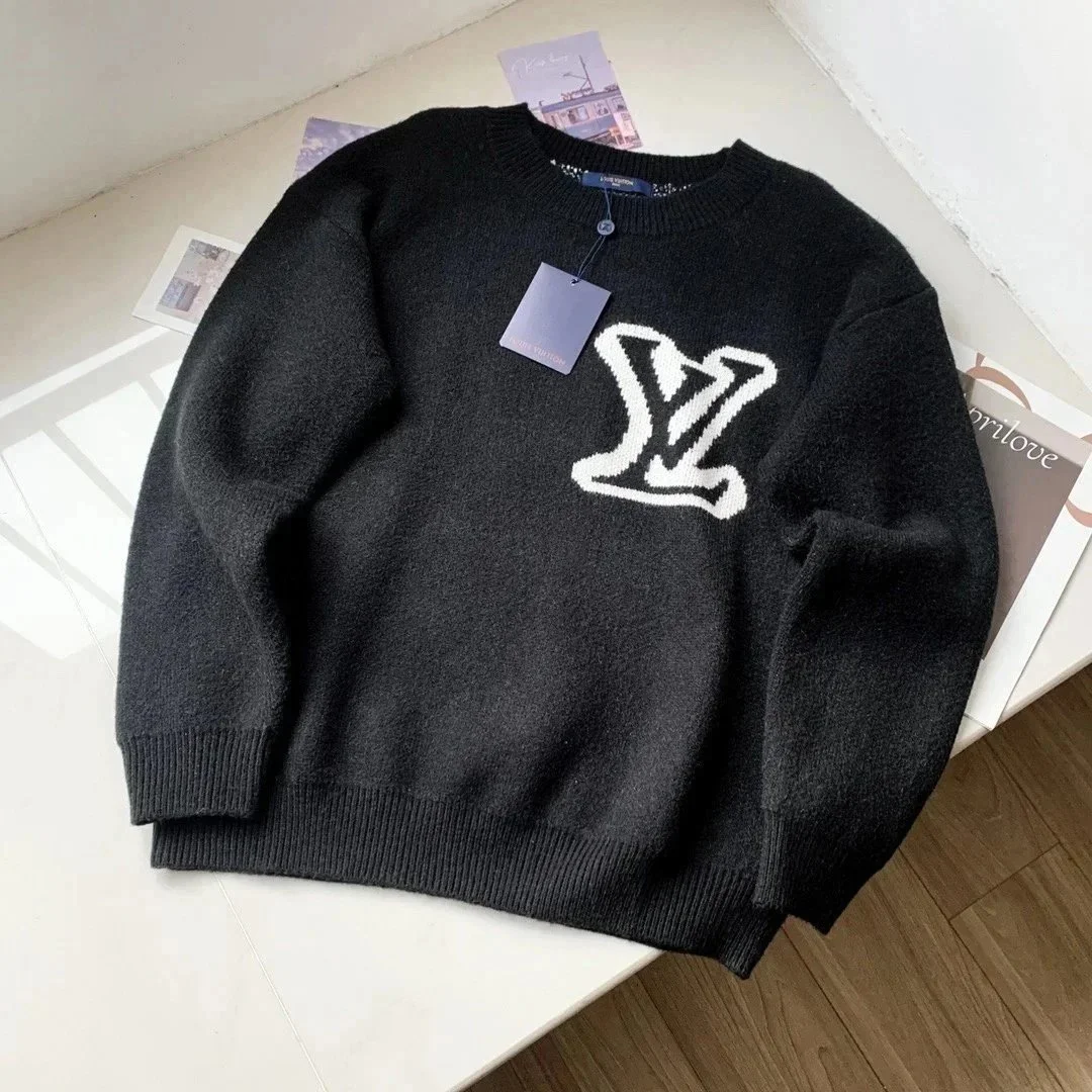 Louis Vuitton Black 