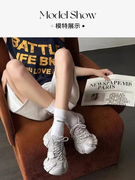 Maison Margiela Tabi Split-Toe Chunky Sneakers Black / White - 7