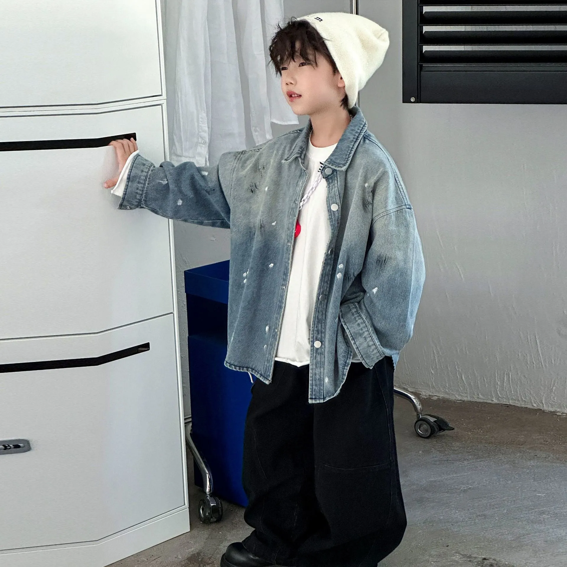 Boy's Light Blue Dis