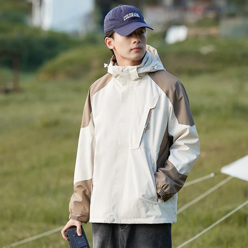 Two-Piece Outdoor Mountaineering Suit photo 4