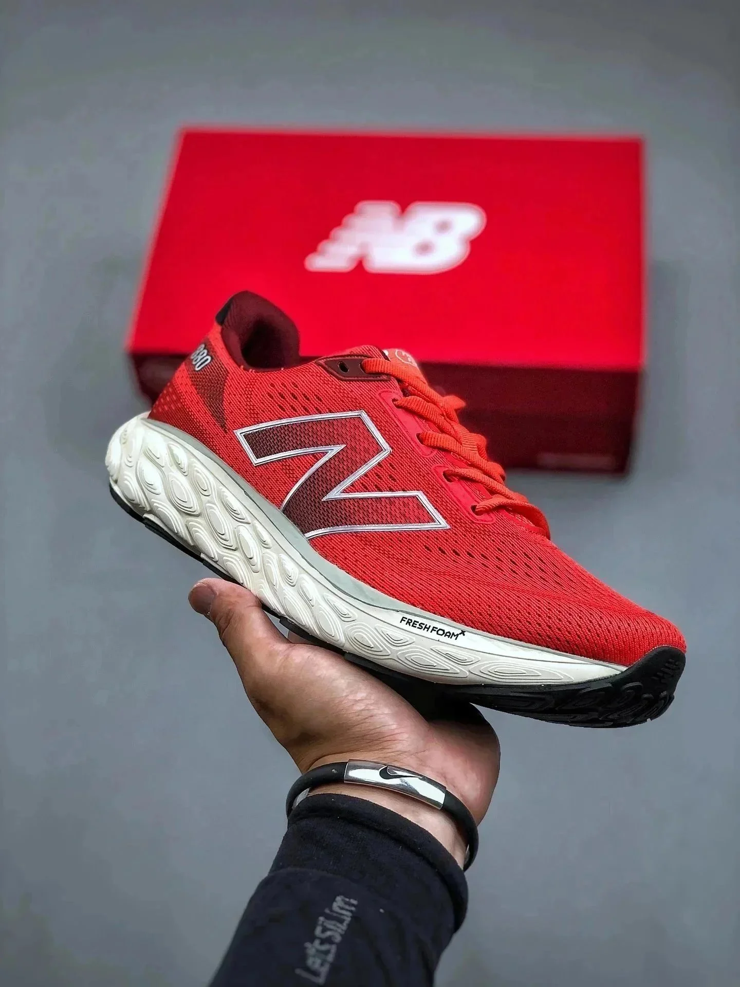 New Balance 880 Red 