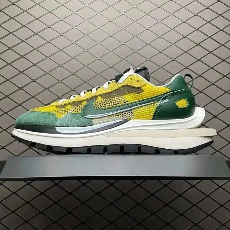 Nike Sacai Vaporwaff