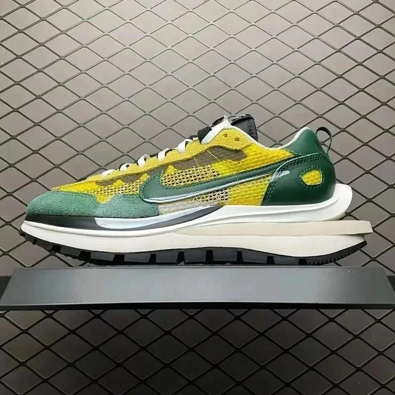 Nike Sacai Vaporwaff