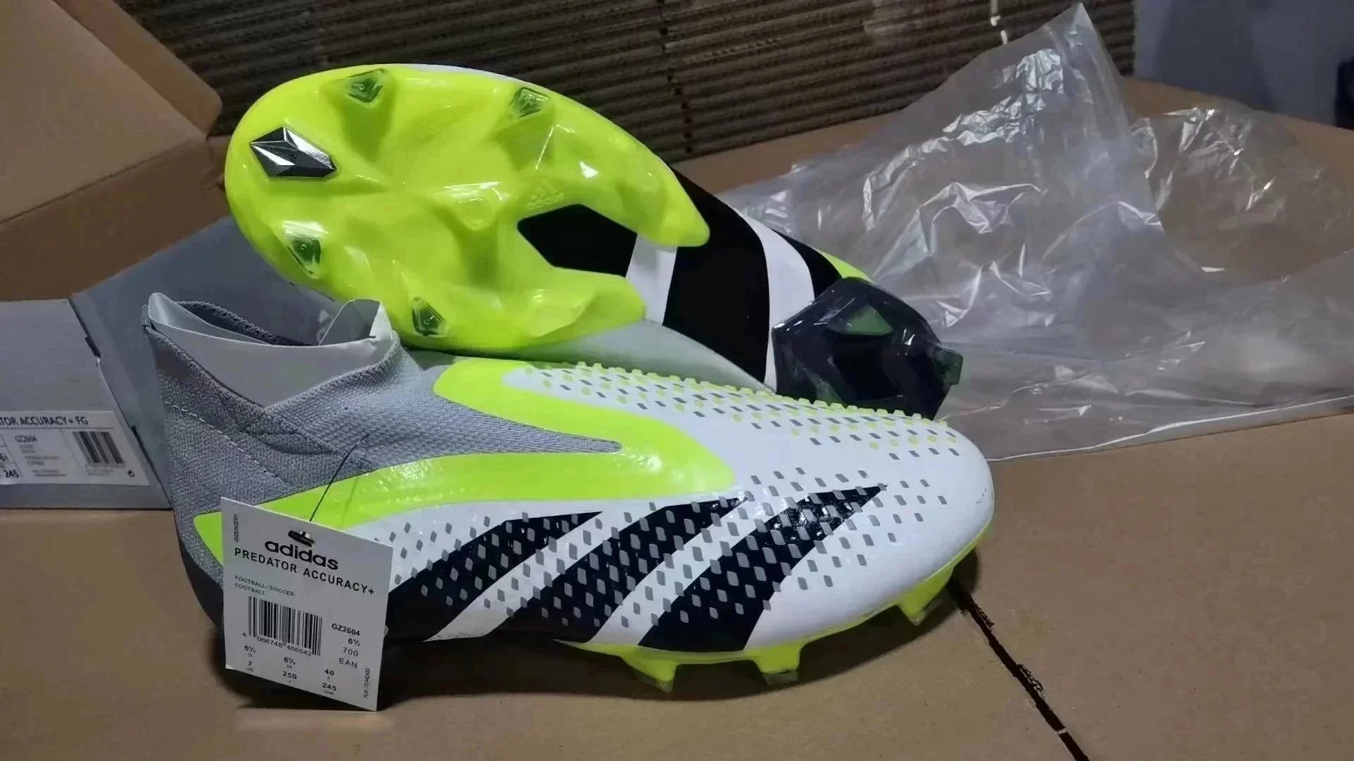 Adidas Predator Accu