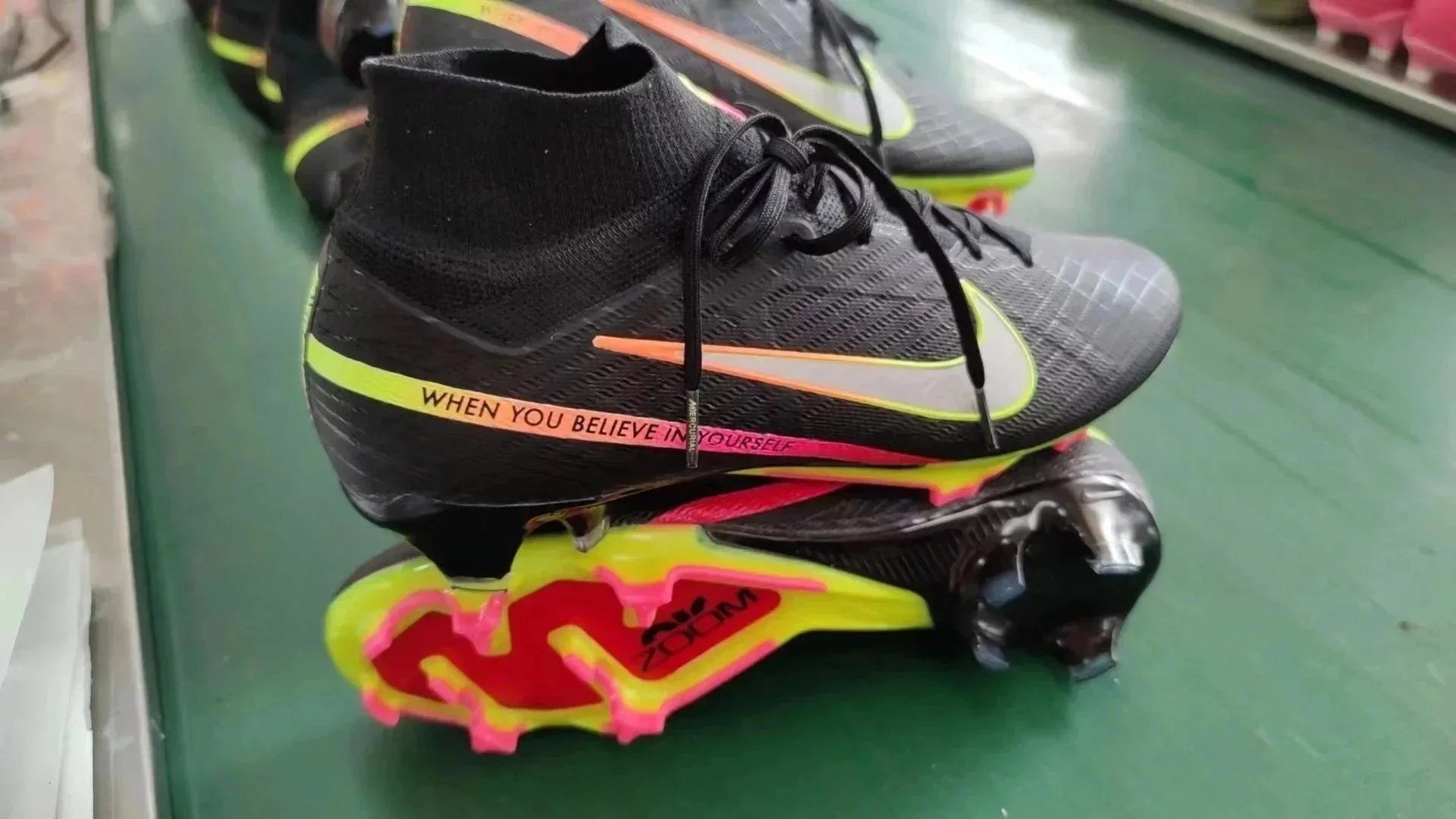 Nike Mercurial Black