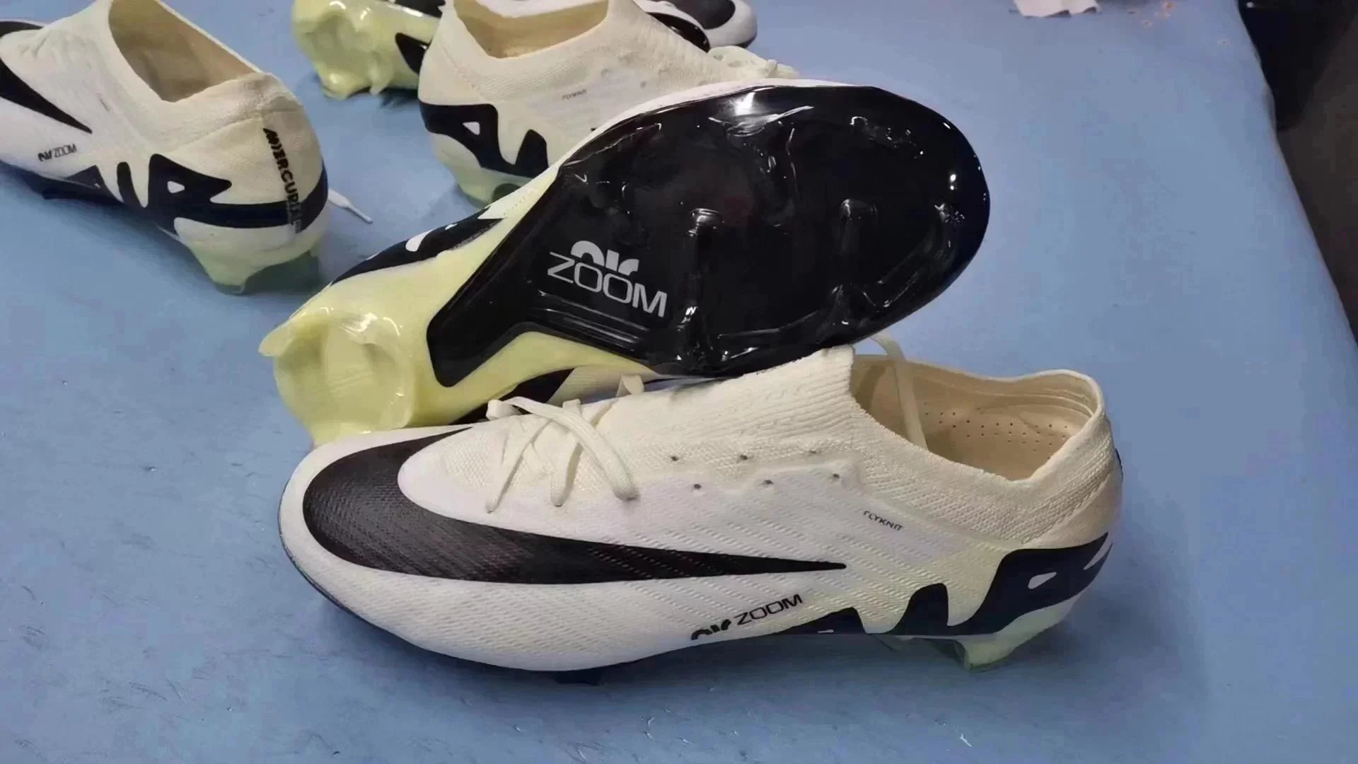 Nike Mercurial Black