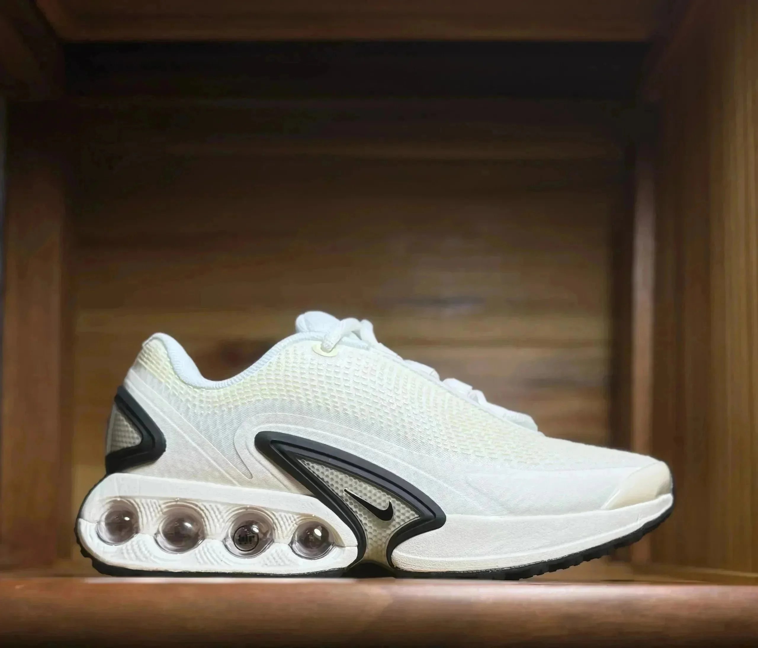 Nike Air Max DNA Whi