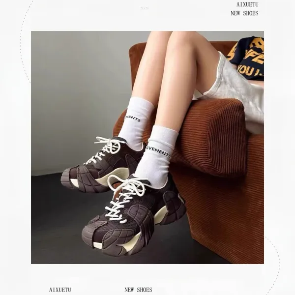 Maison Margiela Tabi Split-Toe Chunky Sneakers Black / White - 4
