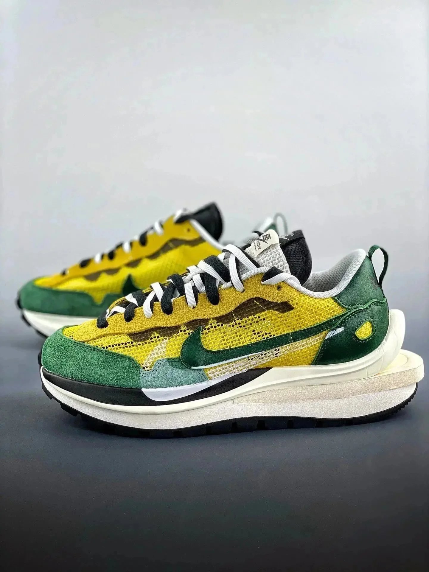 Nike Sacai VaporWaff