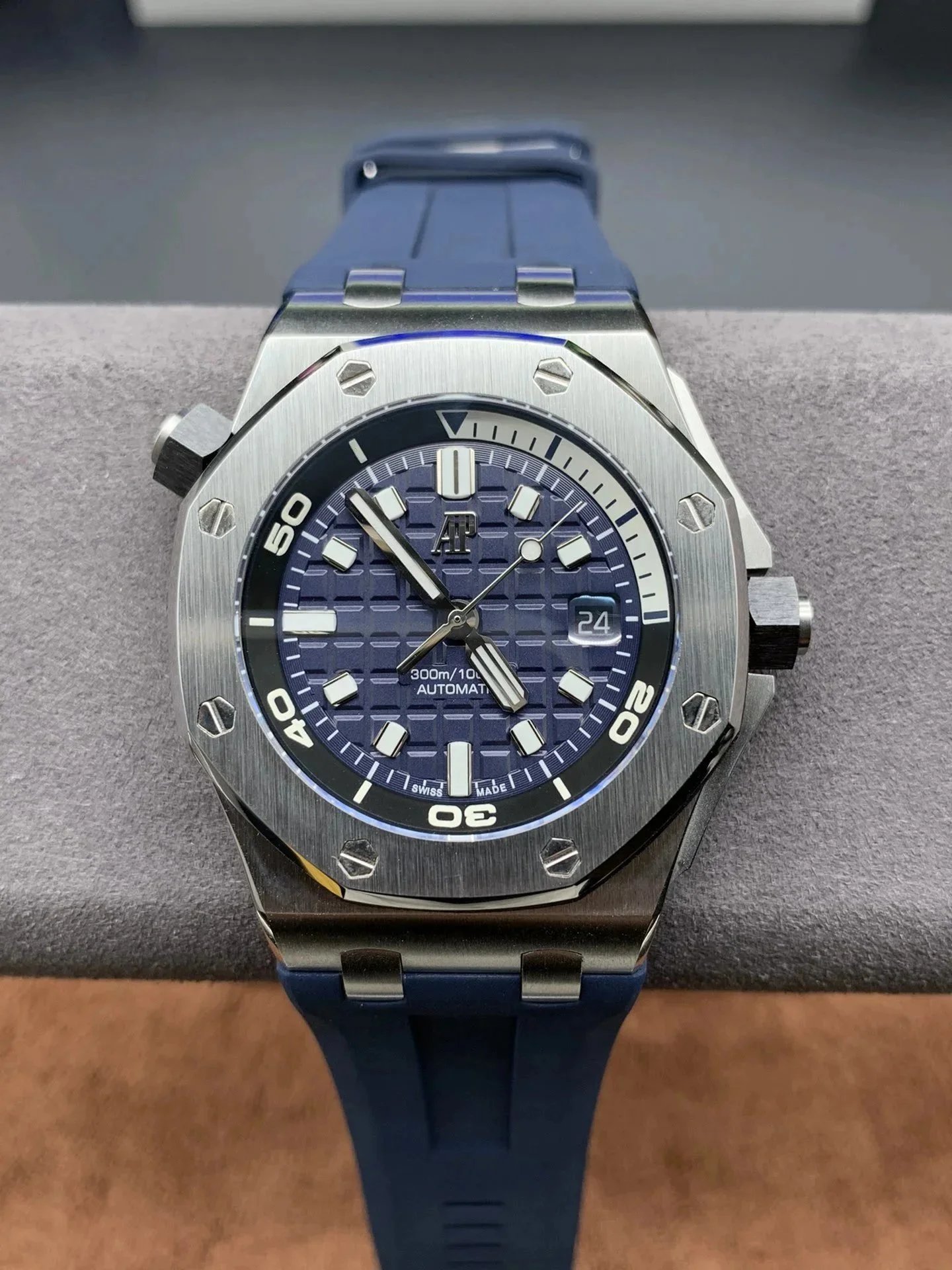 Audemars Piguet Multiple watch designs — 1 (Ships first to collectors)