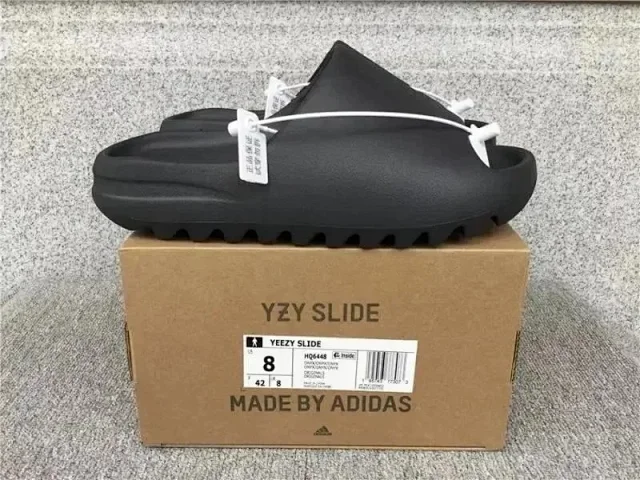 Adidas Slippers Yeezy Slide product detail image 4