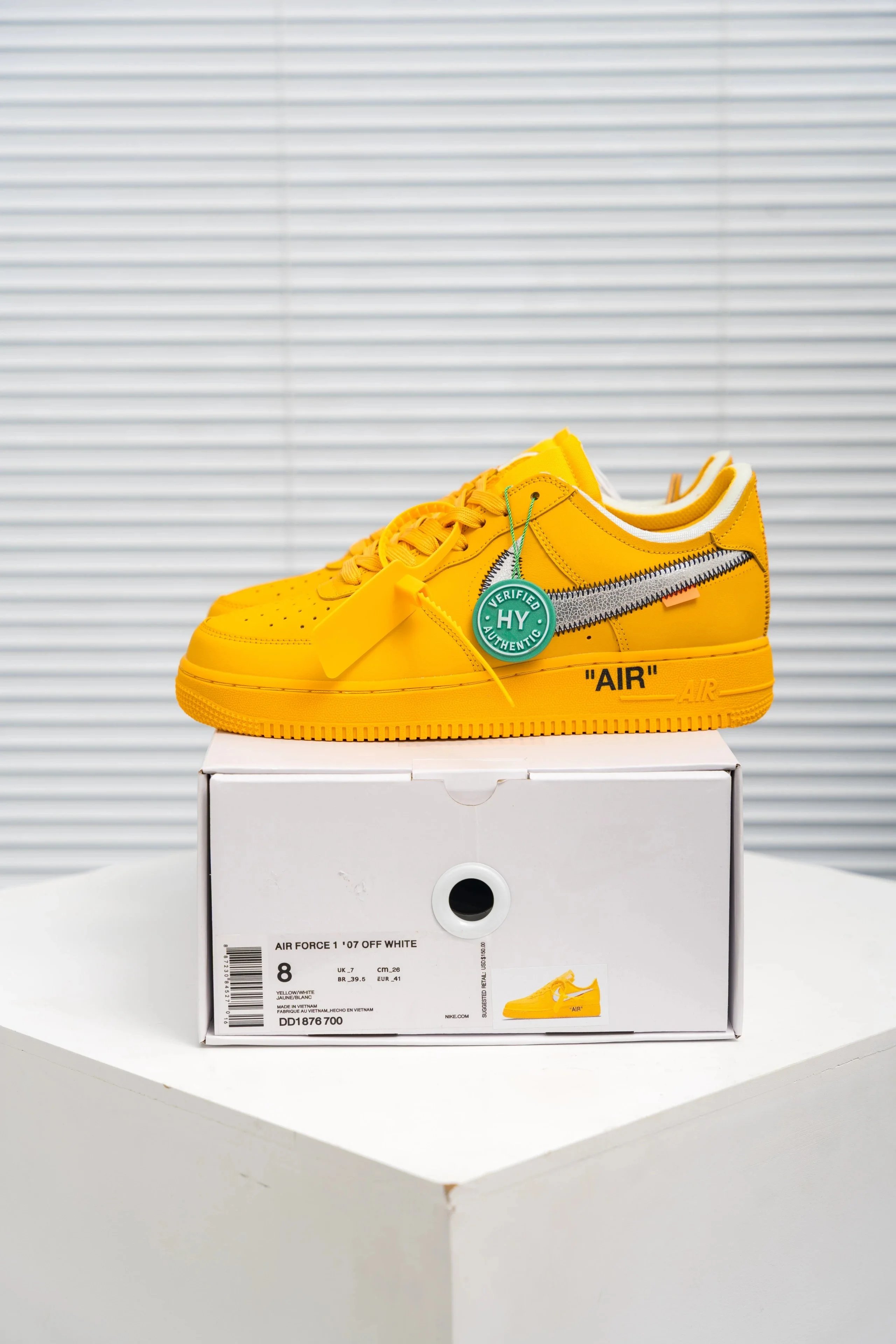 DD1876 700 offwhite lemon yellow