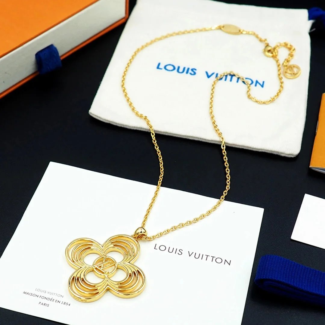 Louis Vuitton Pendant Necklace
