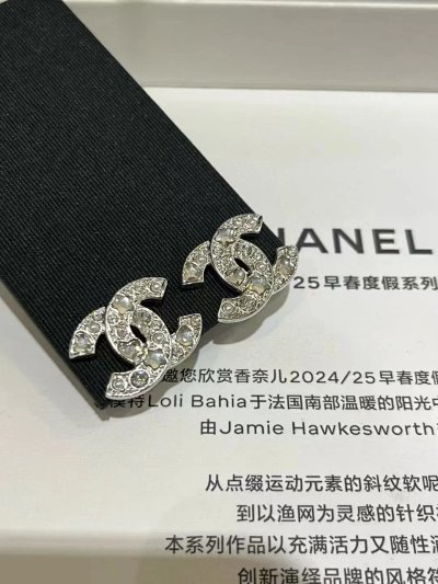 Chanel CC Logo Crystal-Embellished Hair Clip