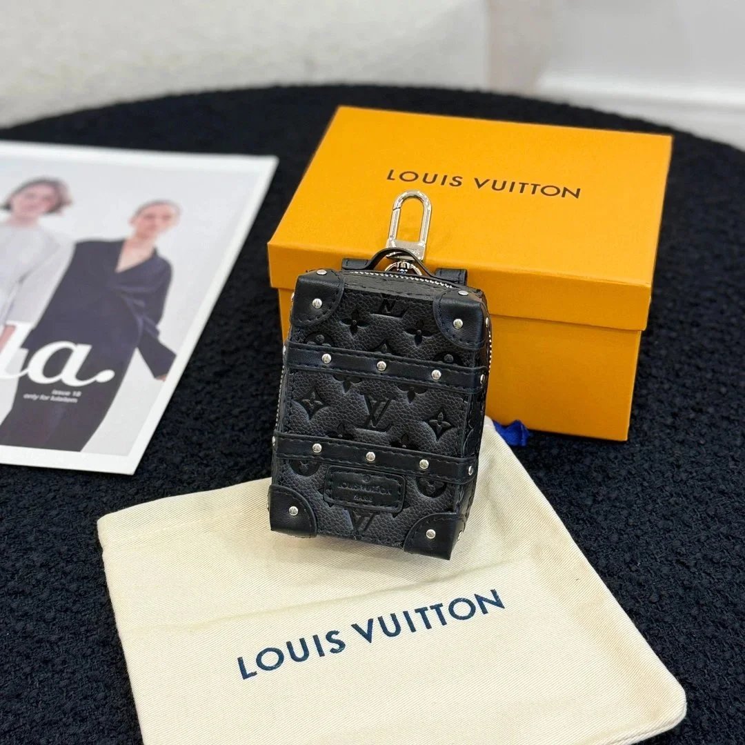 Louis Vuitton Everyday Shoulder Bag - 006473