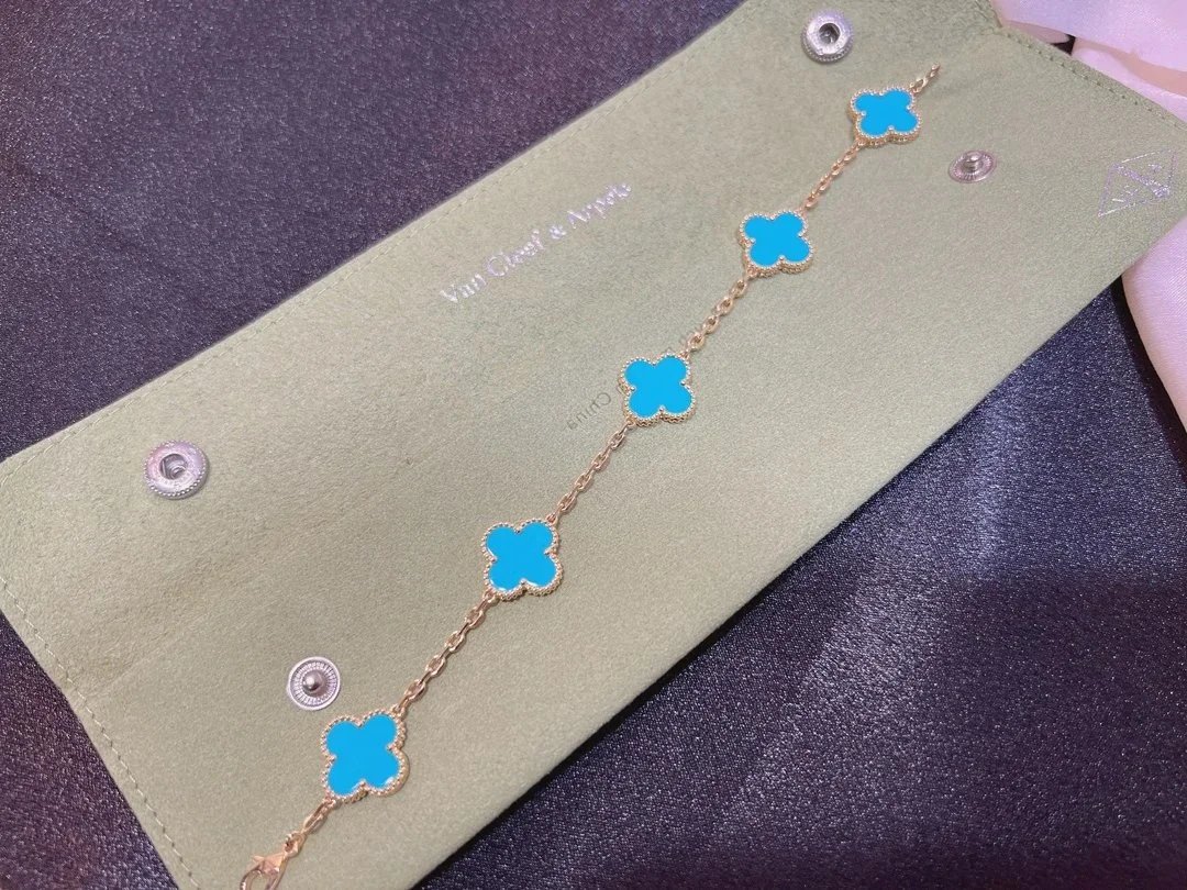 Van Cleef & Arpels Alhambra Bracelet
