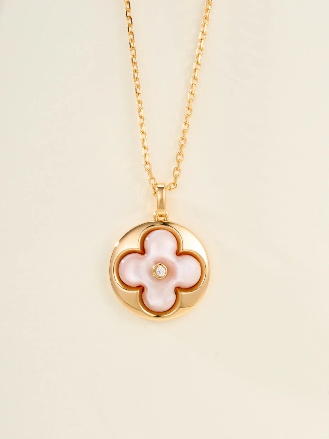 Louis Vuitton Monogram Flower Pendant Necklace Red Gold Jewelry - 4