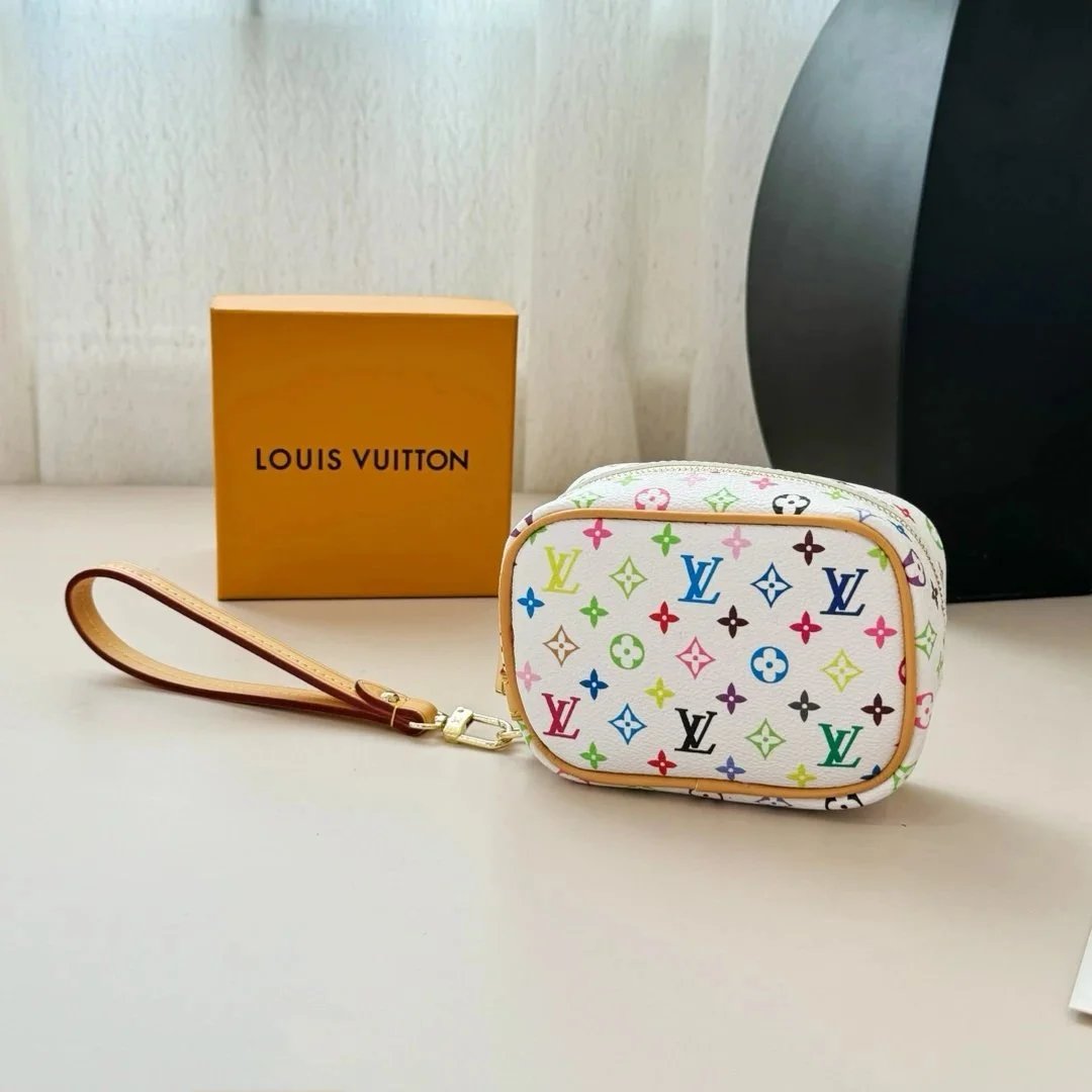 Louis Vuitton Mini Shoulder Bag - 006532