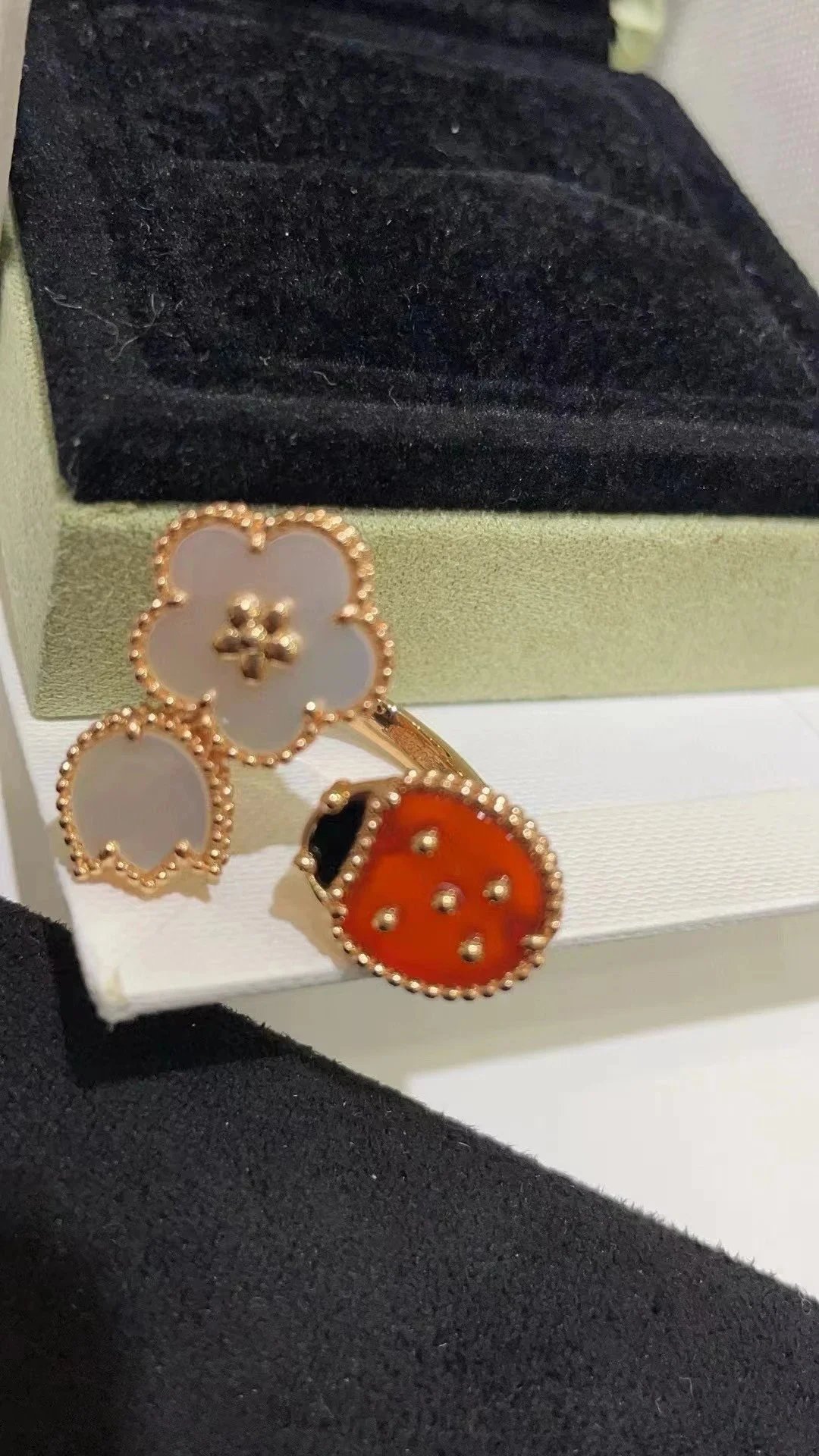 Van Cleef & Arpels Alhambra Lucky Clover and Ladybug Ring