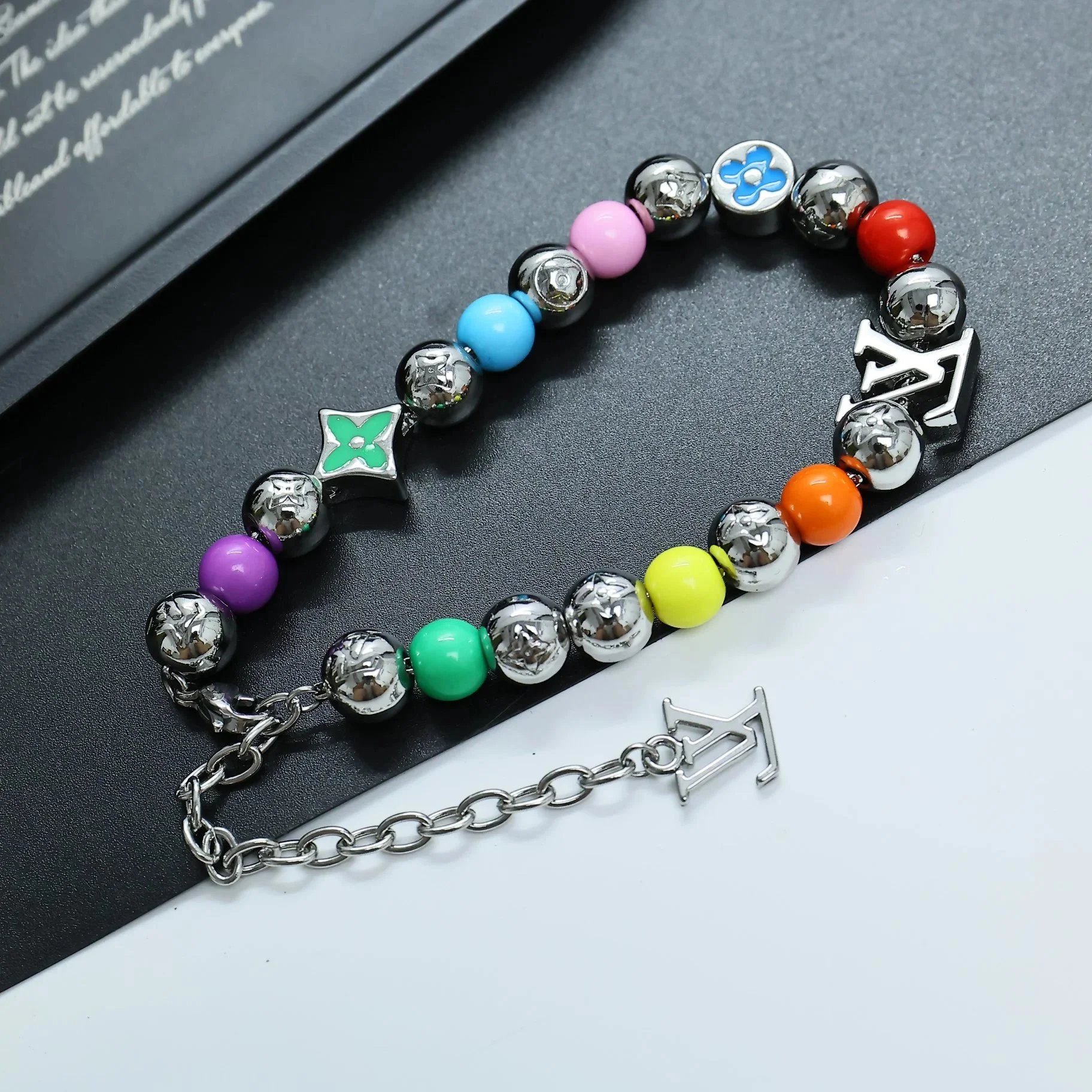 Cross Quilted Fashion Bracelet - 006619