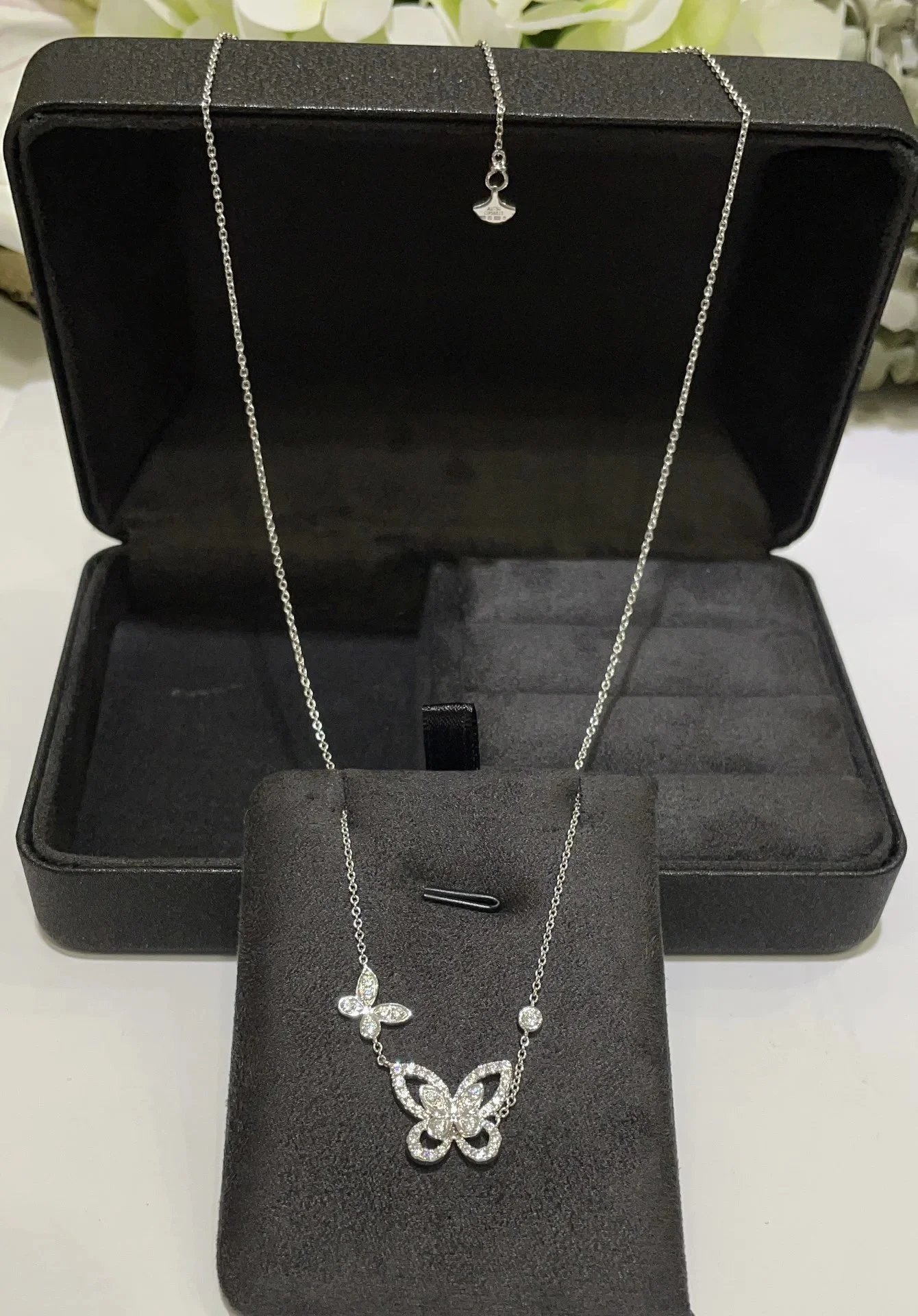 Cross Soft Fashion Necklace - 006678