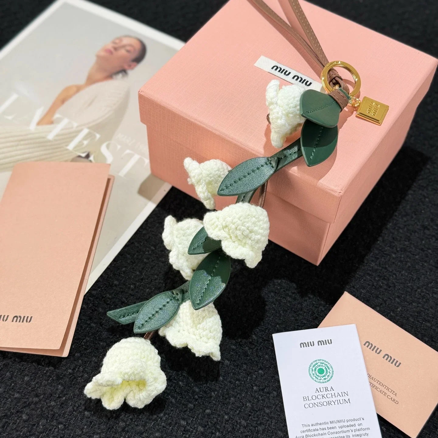 XXX-MIUMIU皮革铃兰花包挂挂绳挂件-3667
