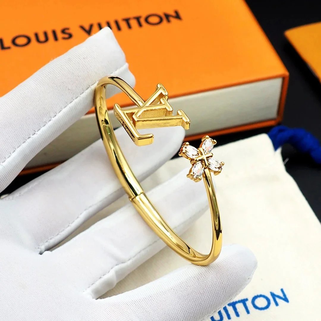 Louis Vuitton LV Initials Bangle Gold with Crystal Clover Bracelet Jewelry - 3