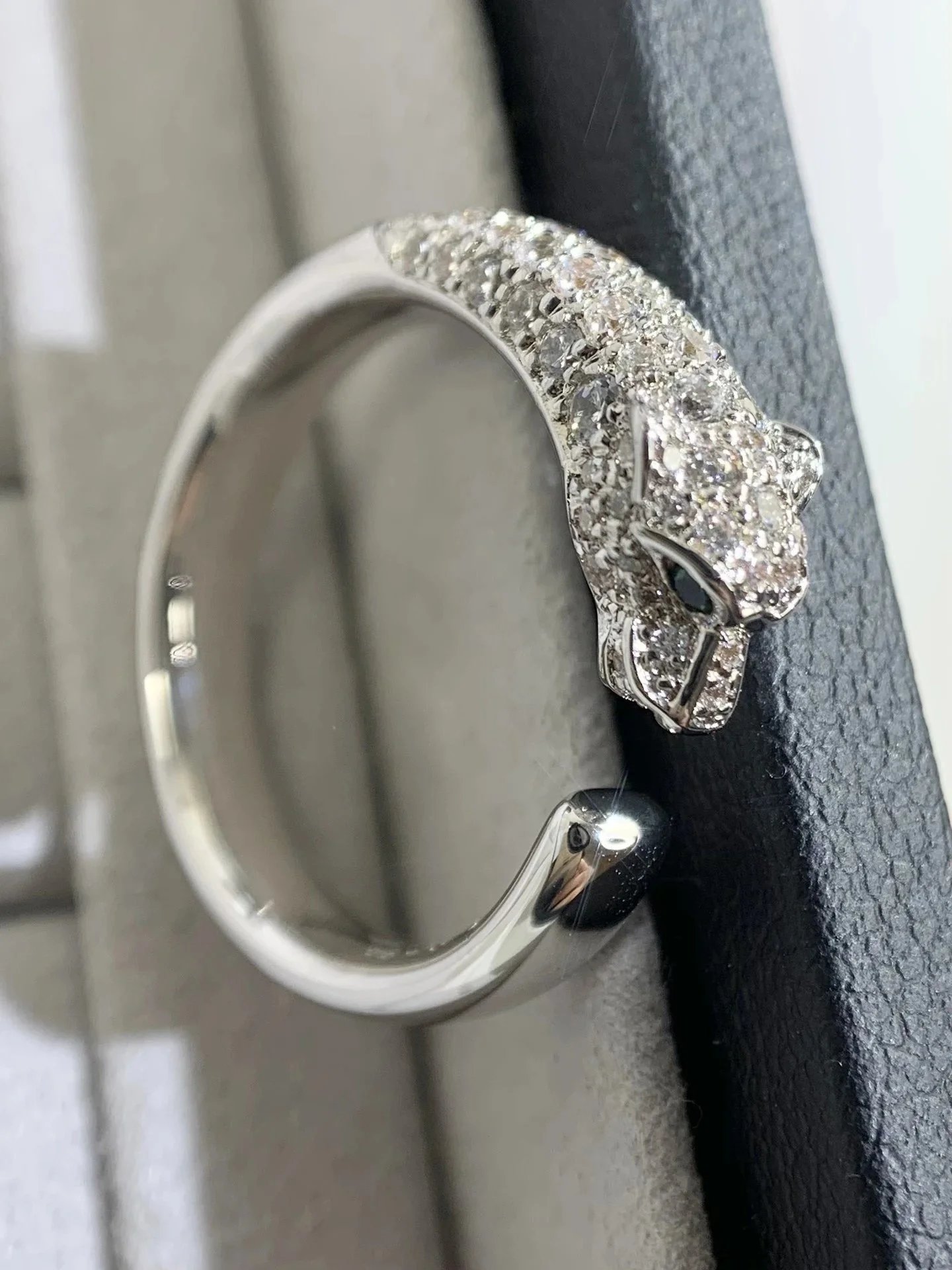 Cartier Panther Ring