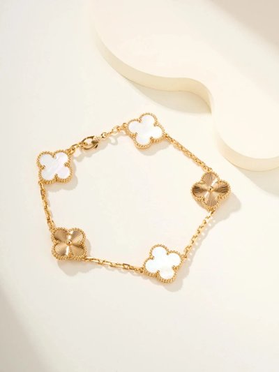 Van Cleef & Arpels Alhambra Bracelet