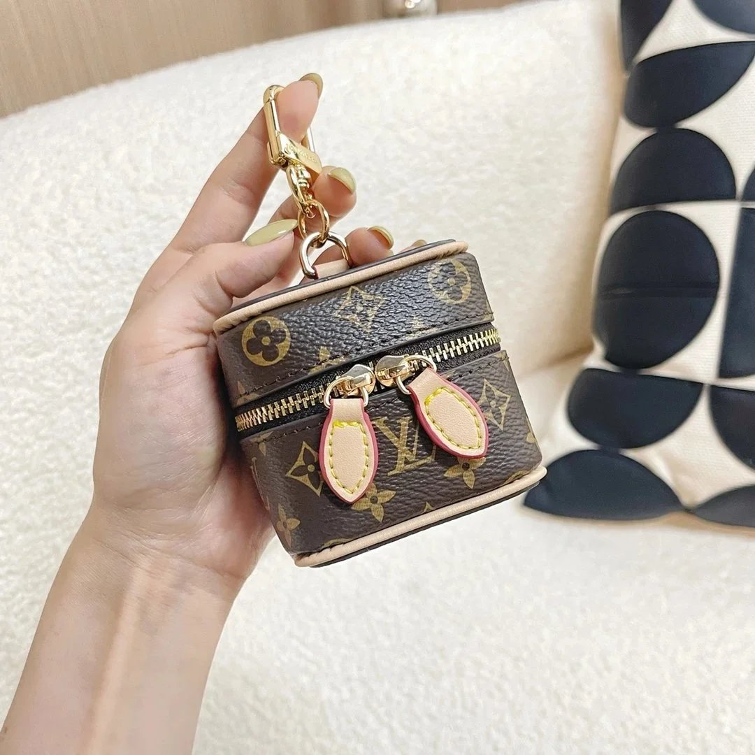 Louis Vuitton Compact Shoulder Bag - 006487