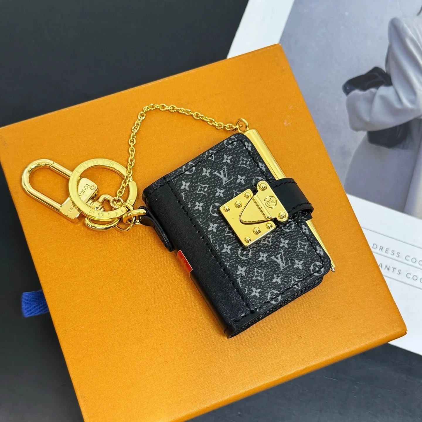 Louis Vuitton Mini Notebook Keychain Bag Charm - 007550
